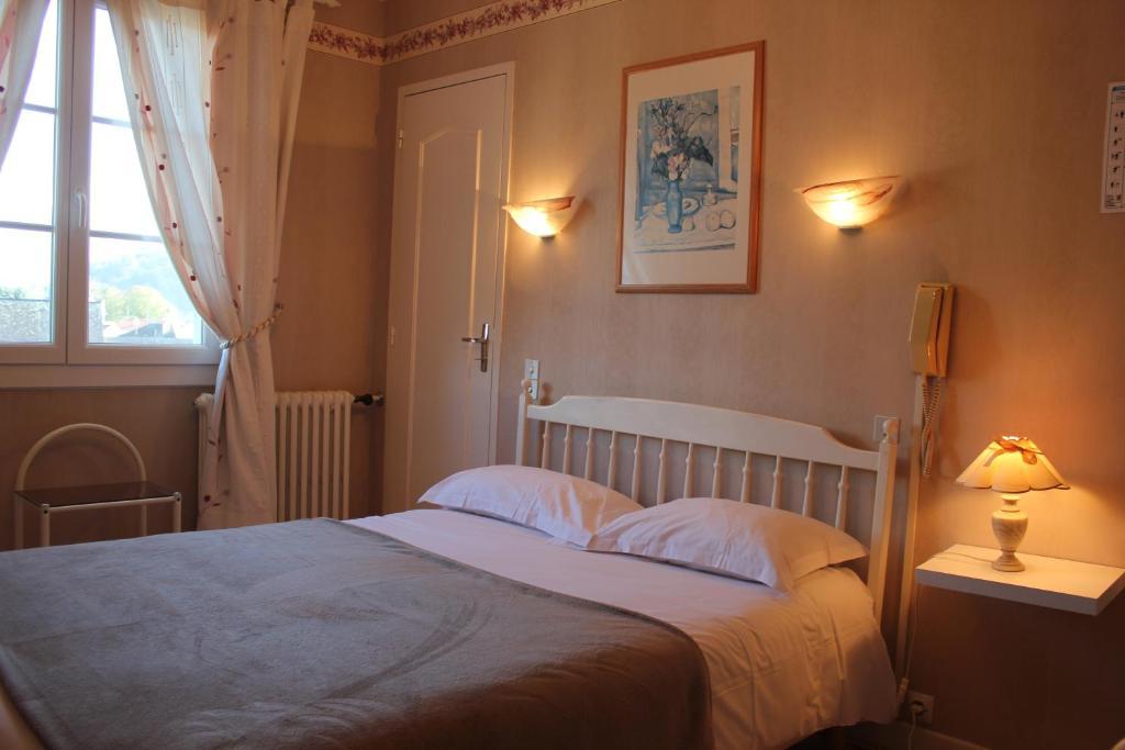Hotel Logis Les Cimes Argeles-Gazost